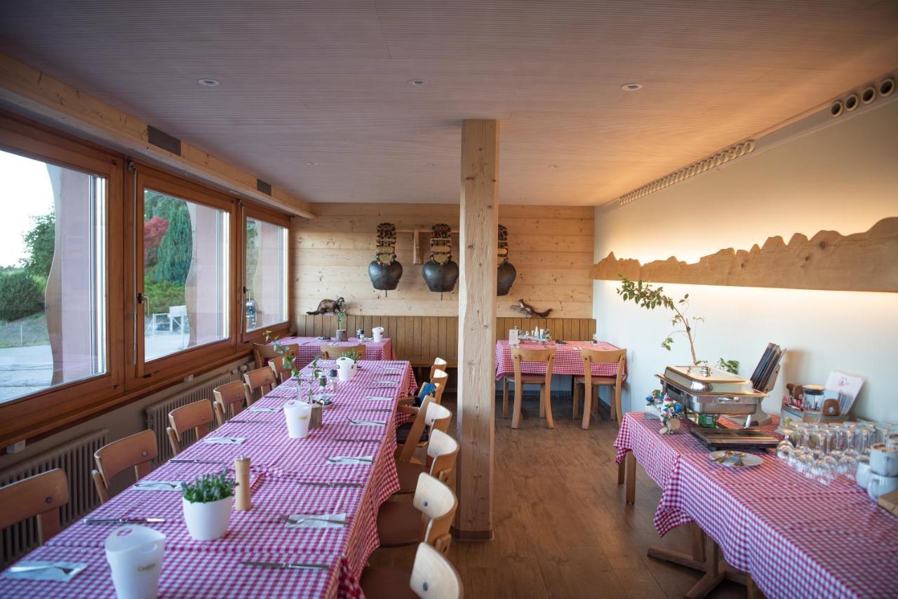 Restaurant Und Kaeserei Berghof Ganterschwil Exterior photo